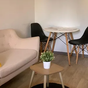 Apartamento Pyrene Holidays - La Fontaine - Cozy A 10mn A Pied Des Thermes, Bagnères-de-Bigorre